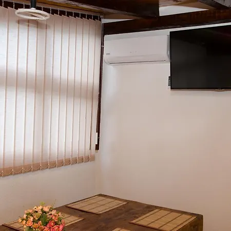 Ante Apartmán