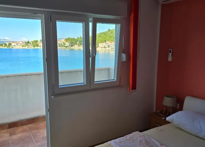 Ante דירה קלק